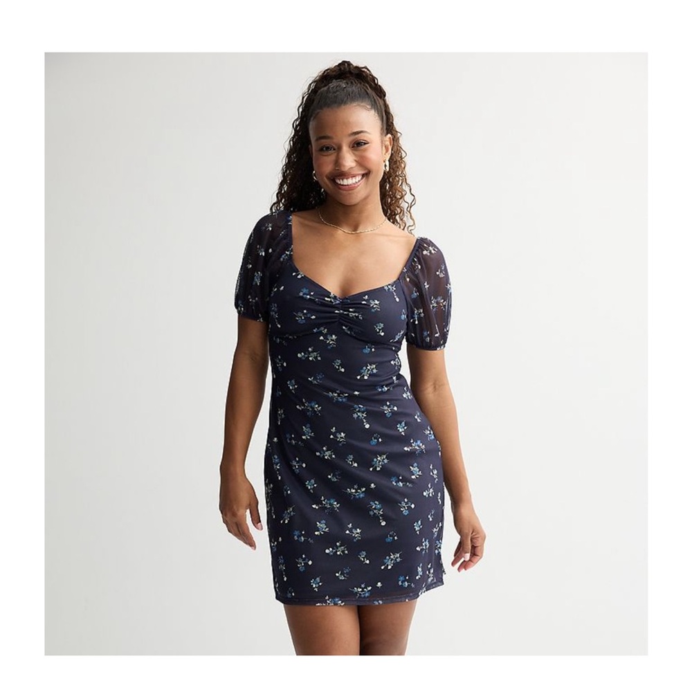 Chic Floral Navy Mini Dress